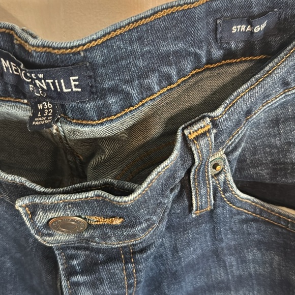 J. CREW MERCANTILE FLEX Straight Dark Wash Jeans - Size 36x32 - Picture 2 of 3